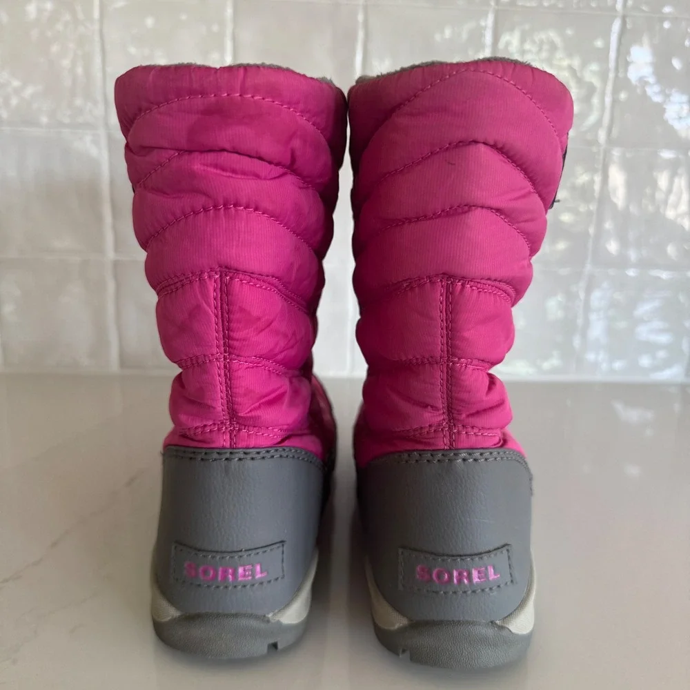 Sorel Whitney Short Waterproof Snow Boots Girls Size 3 Pink Quilted Insulated